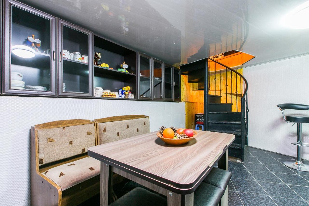 Nikas Apartment Tbilisi ภายนอก รูปภาพ