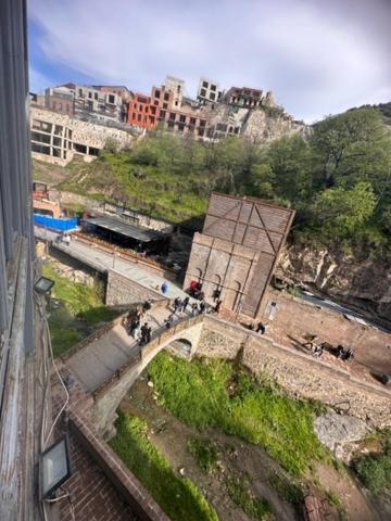 Nikas Apartment Tbilisi ภายนอก รูปภาพ