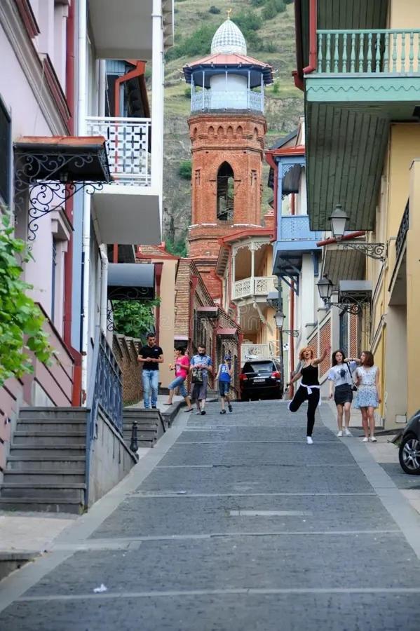 Nikas Apartment Tbilisi ภายนอก รูปภาพ