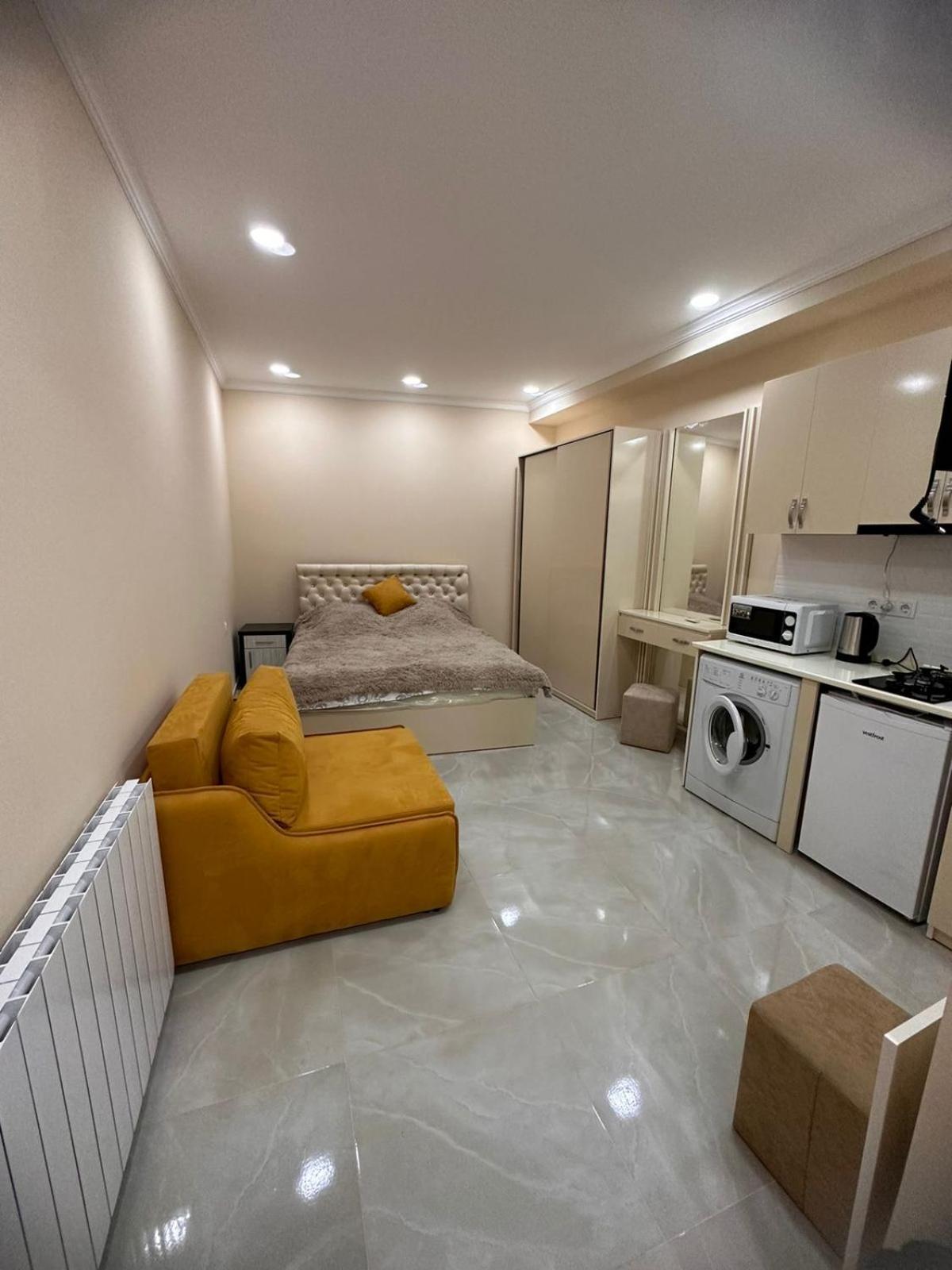 Nikas Apartment Tbilisi ภายนอก รูปภาพ